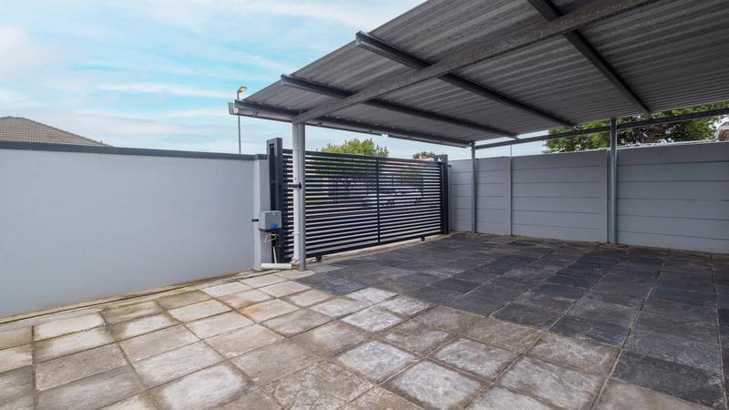 3 Bedroom Property for Sale in Glenlilly Western Cape